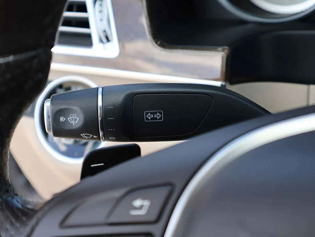 Used 2016 Gray Mercedes-Benz E 350 image 36