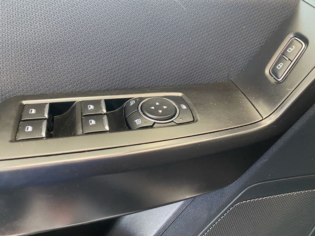 Used 2022 Silver Ford XL image 12