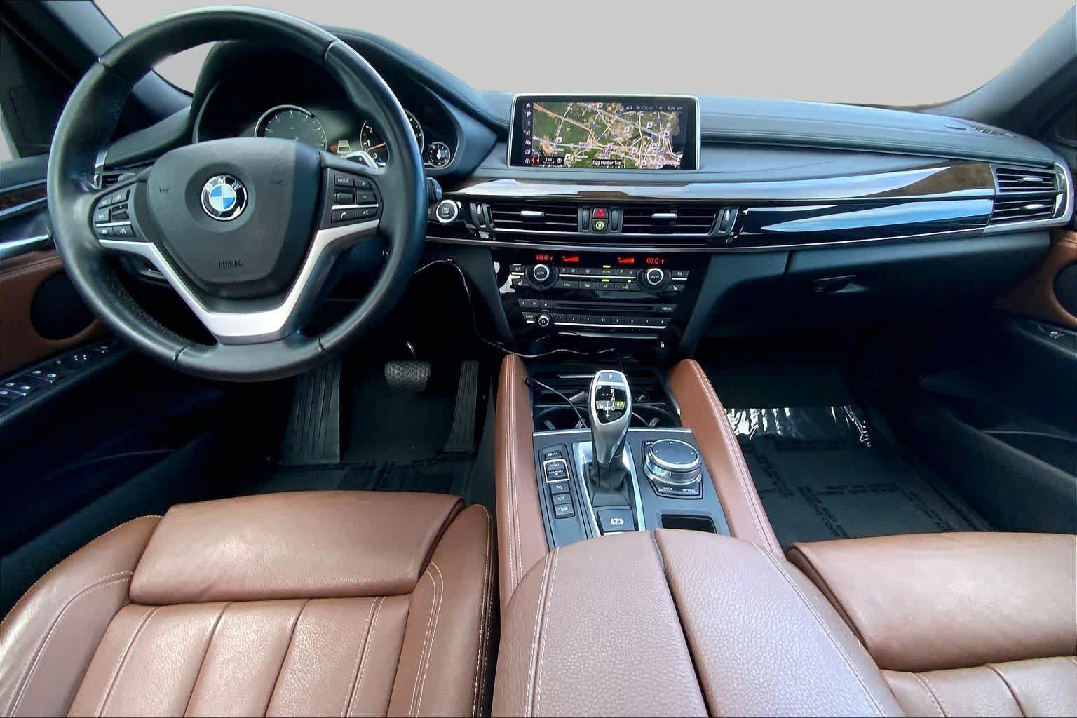 Used 2019 Space Gray Metallic BMW xDrive35i image 15
