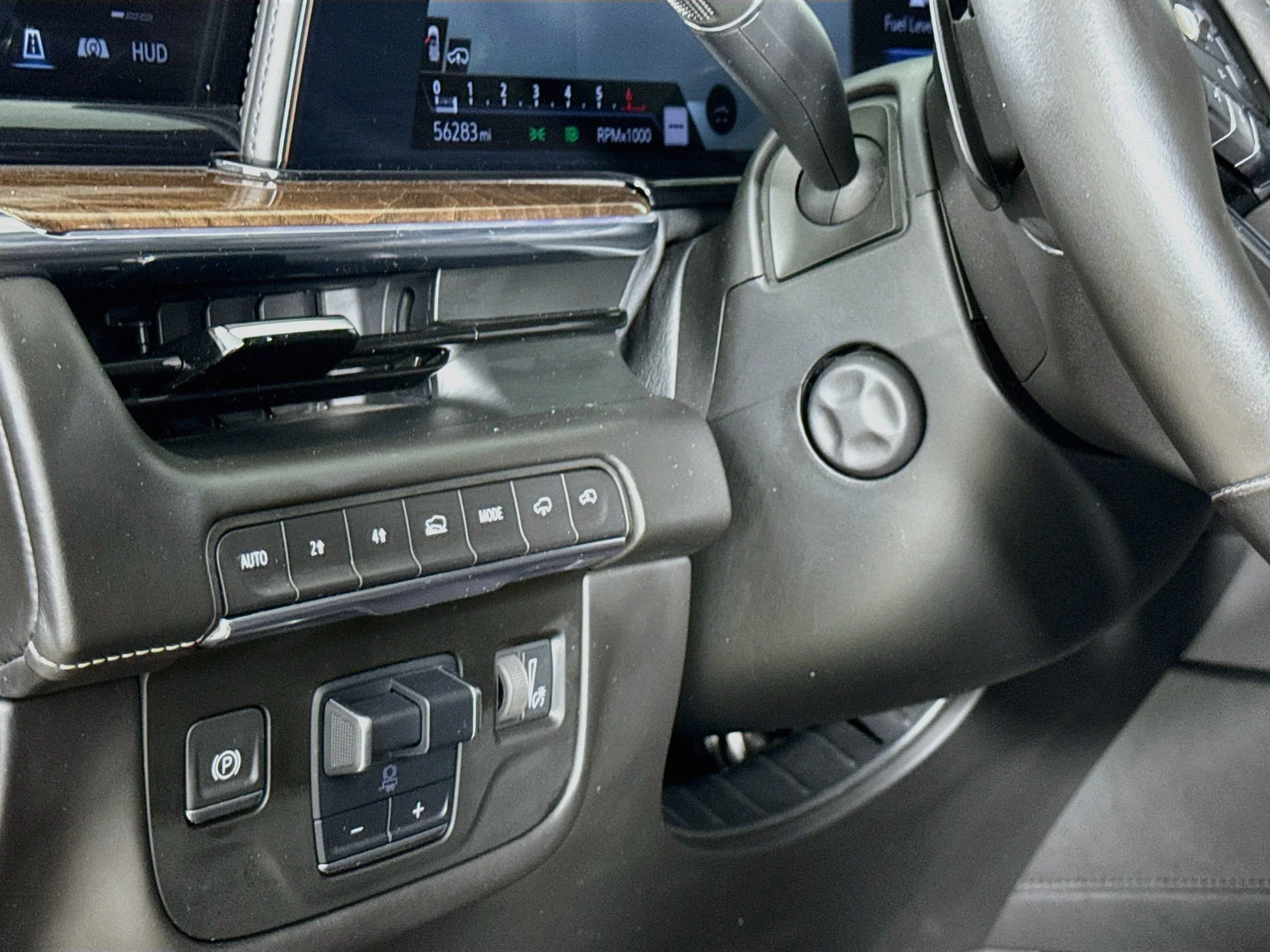 Used 2021 BLACK RAVEN Cadillac Sport Platinum image 12