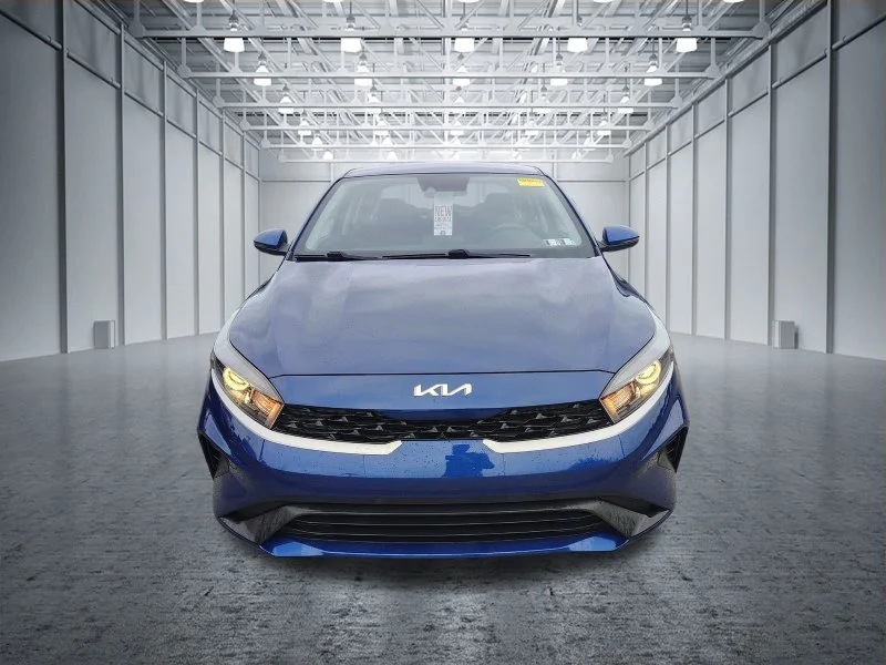 Used 2024 Blue Kia LXS image 2