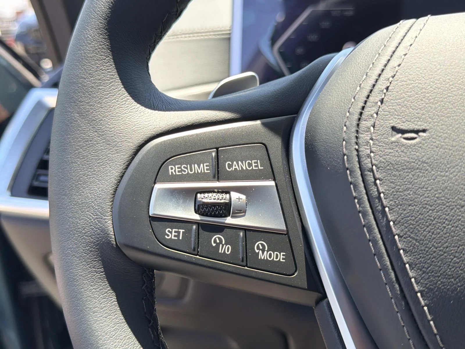 New 2026 Blue Ridge Mountain Metallic BMW sDrive40i image 18