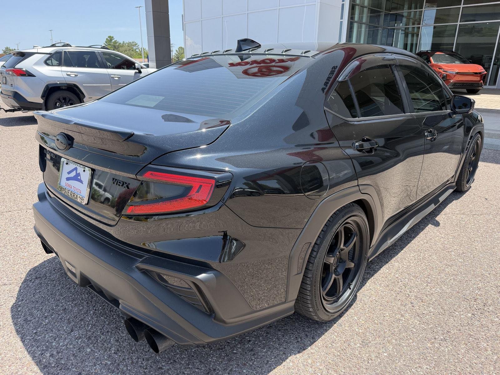 Used 2022 Crystal Black Silica Subaru Limited image 5