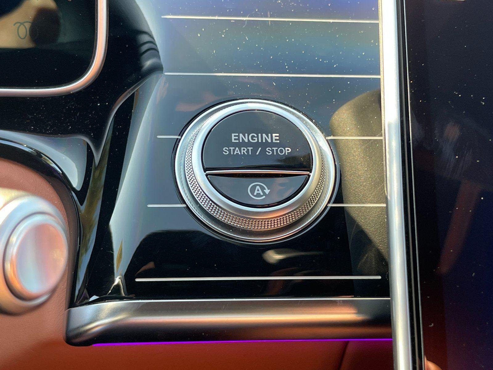 Used 2022 Obsidian Black Metallic Mercedes-Benz S 580 image 20