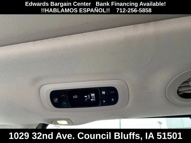 Used 2020 White Chrysler Limited image 14