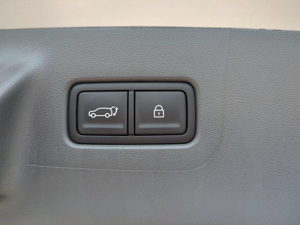 New 2027 Silver Hyundai Limited image 15