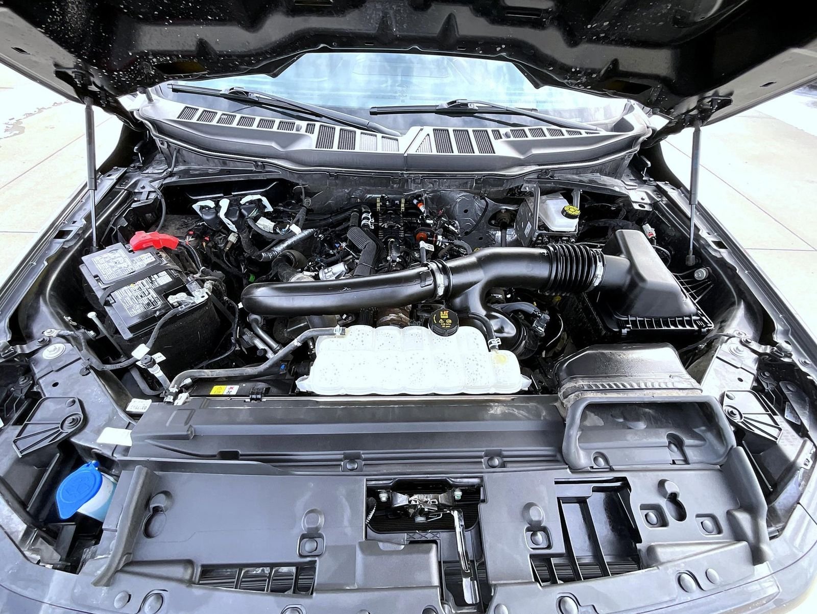 Used 2025 Gray Ford XLT image 26
