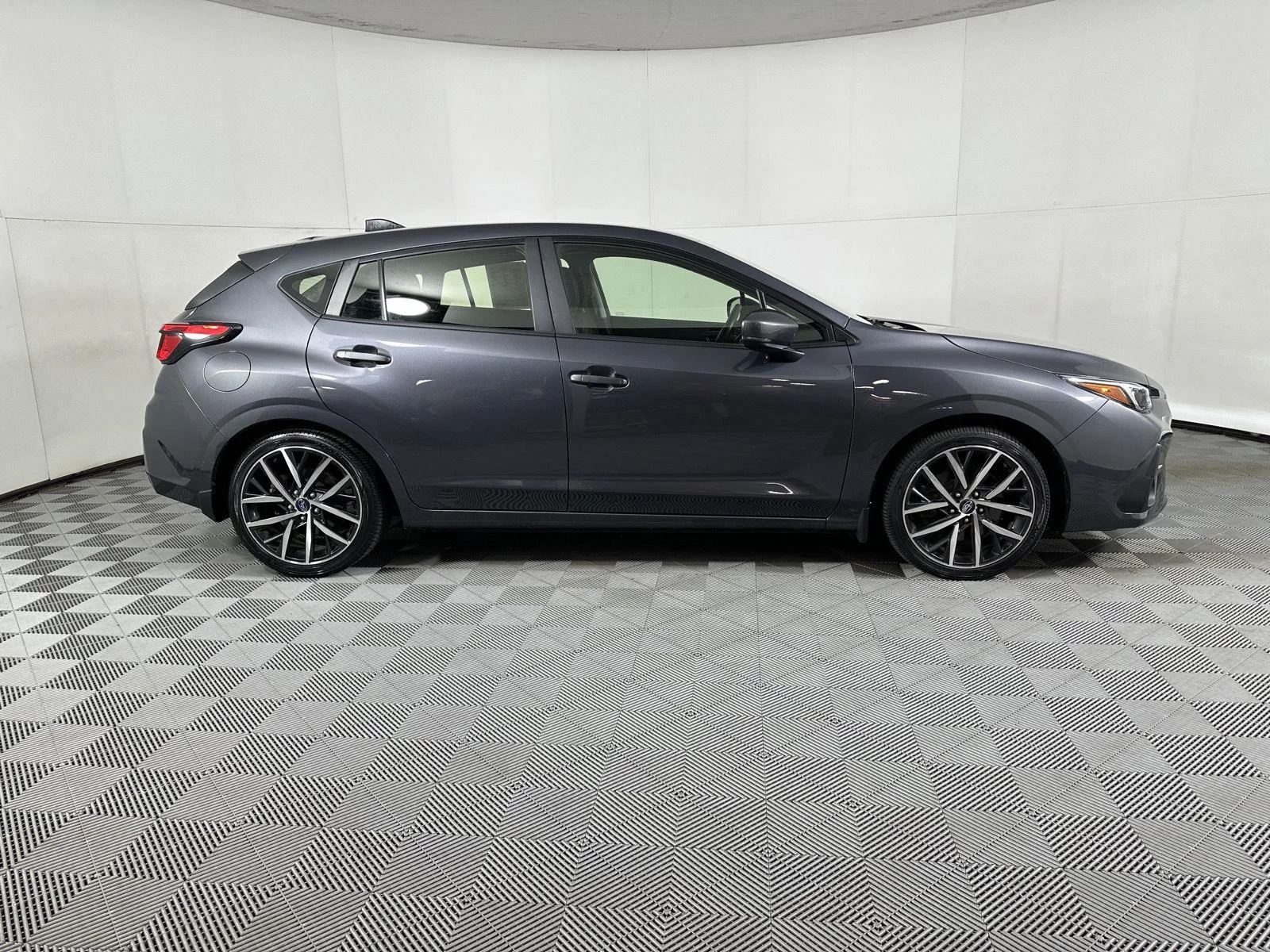 Used 2024 Magnetite Gray Metallic Subaru Sport image 12