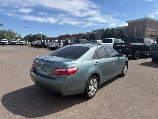 Used 2009 Green Toyota LE image 5