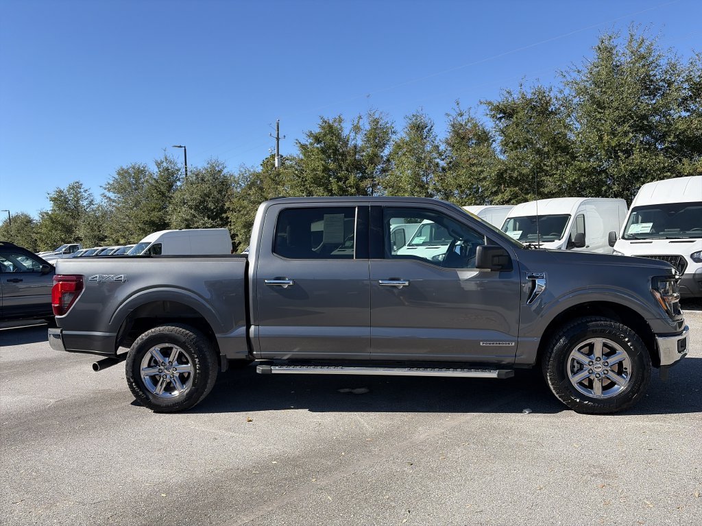 Certified Used 2025 Gray Metallic Ford XLT image 8