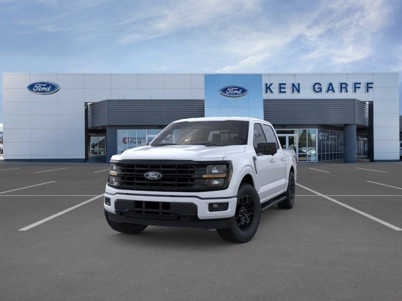 New 2026 Oxford White Ford XLT image 2