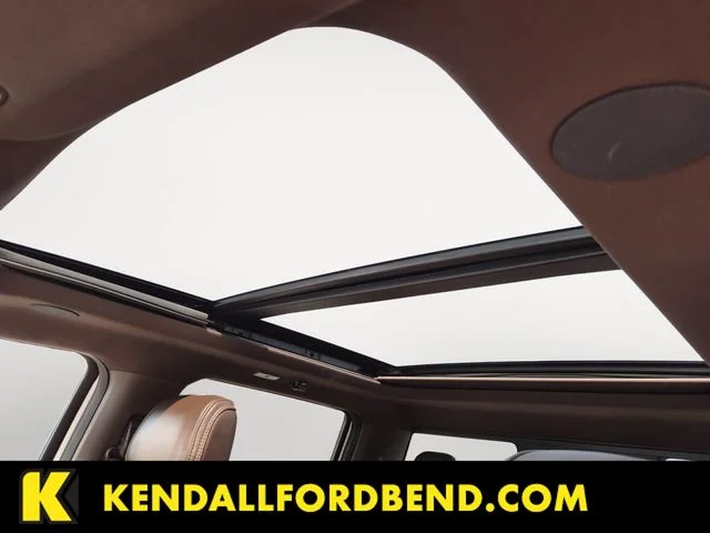 Certified Used 2025  Ford King Ranch image 12