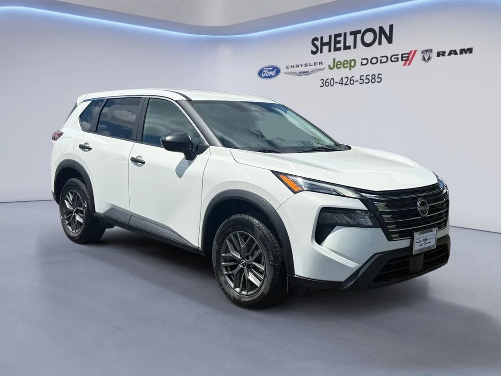 Used 2024 Glacier White Nissan S image 8