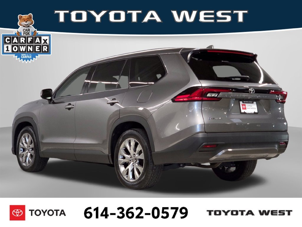 Used 2025  Toyota Limited image 9