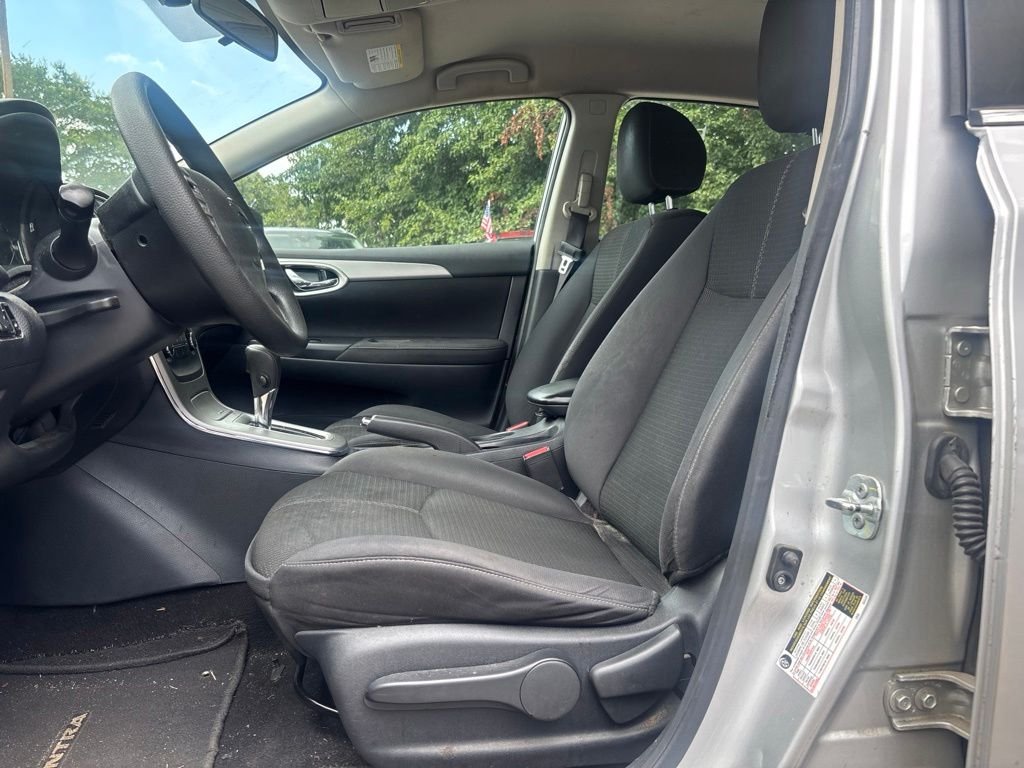 Used 2015 Silver Nissan S image 16