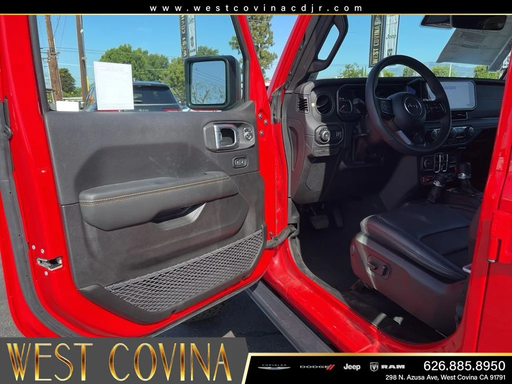 New 2024 Firecracker Red Clear-Coat Exterior Paint Jeep Rubicon 392 image 15