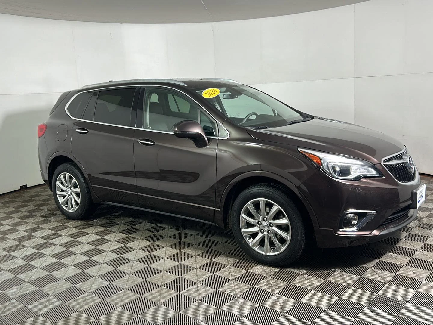 Used 2020 Espresso Buick Essence image 5
