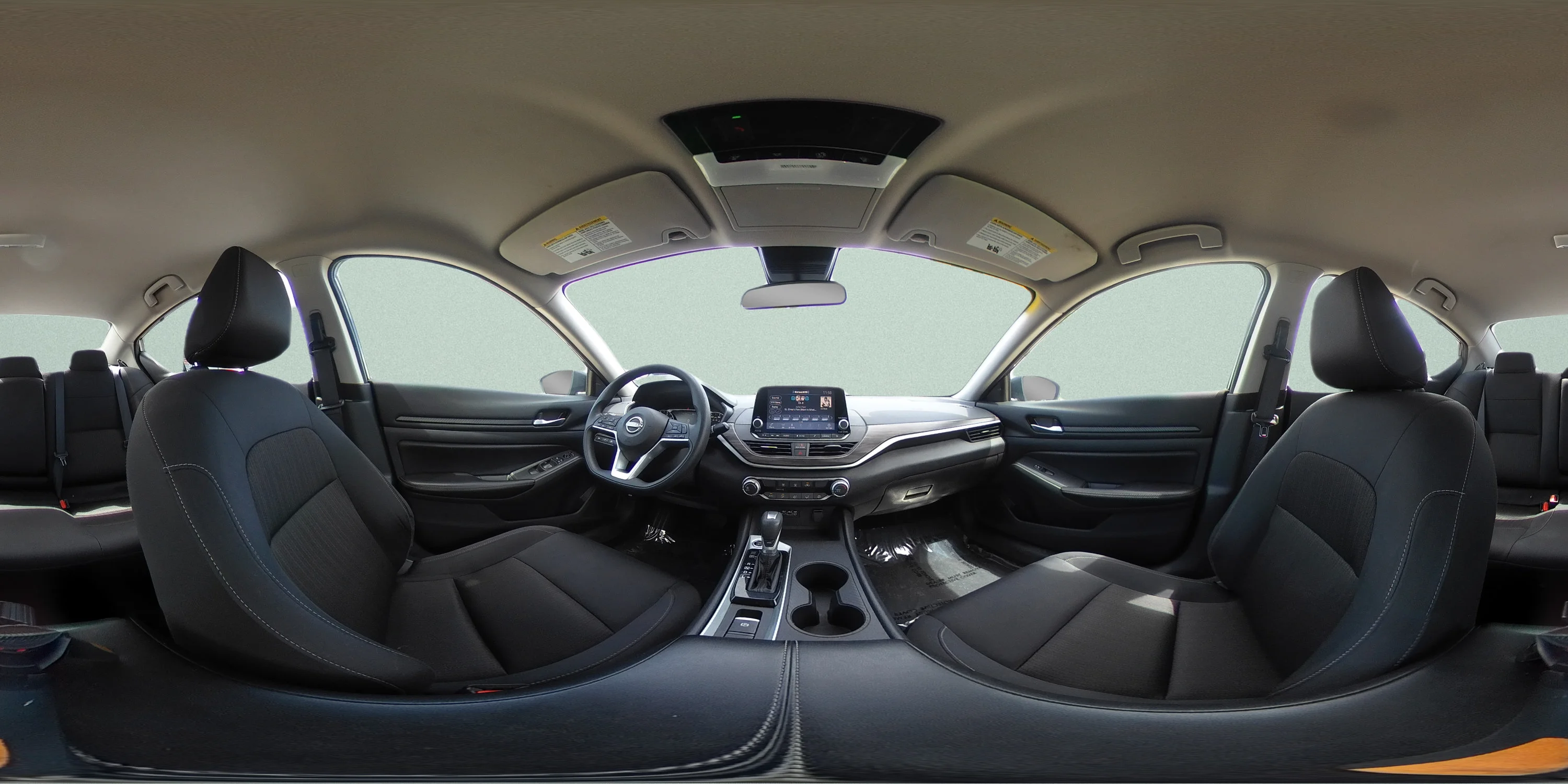 Used 2025 Super Black Nissan SV image 9