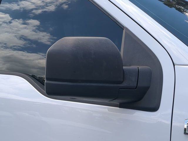 Used 2019 White Ford XL image 12