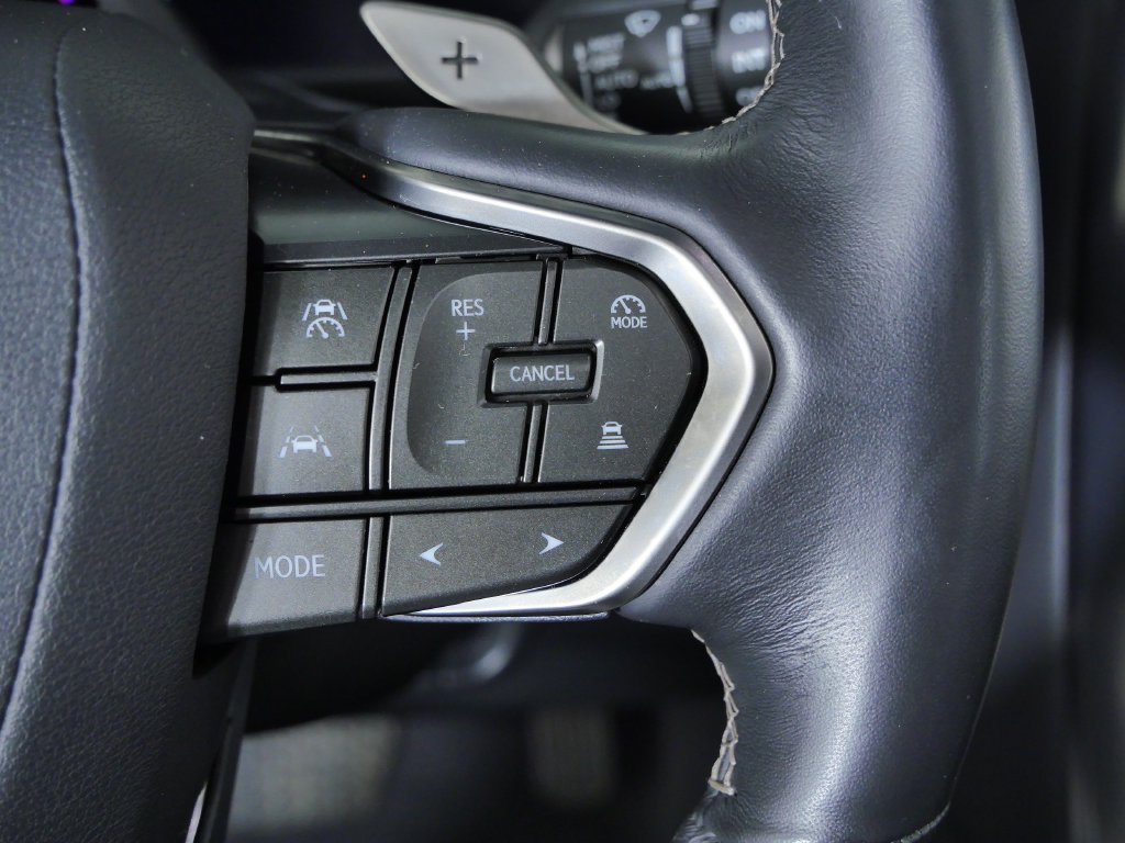 Used 2025 Black Lexus 600 Luxury image 41