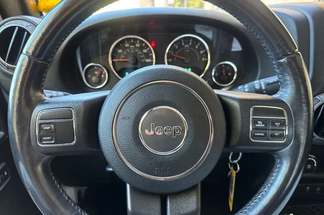 Used 2016 White Jeep Unlimited Sport image 23