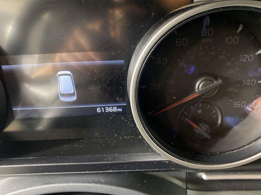 Used 2022 Aurora Black Kia LXS image 13