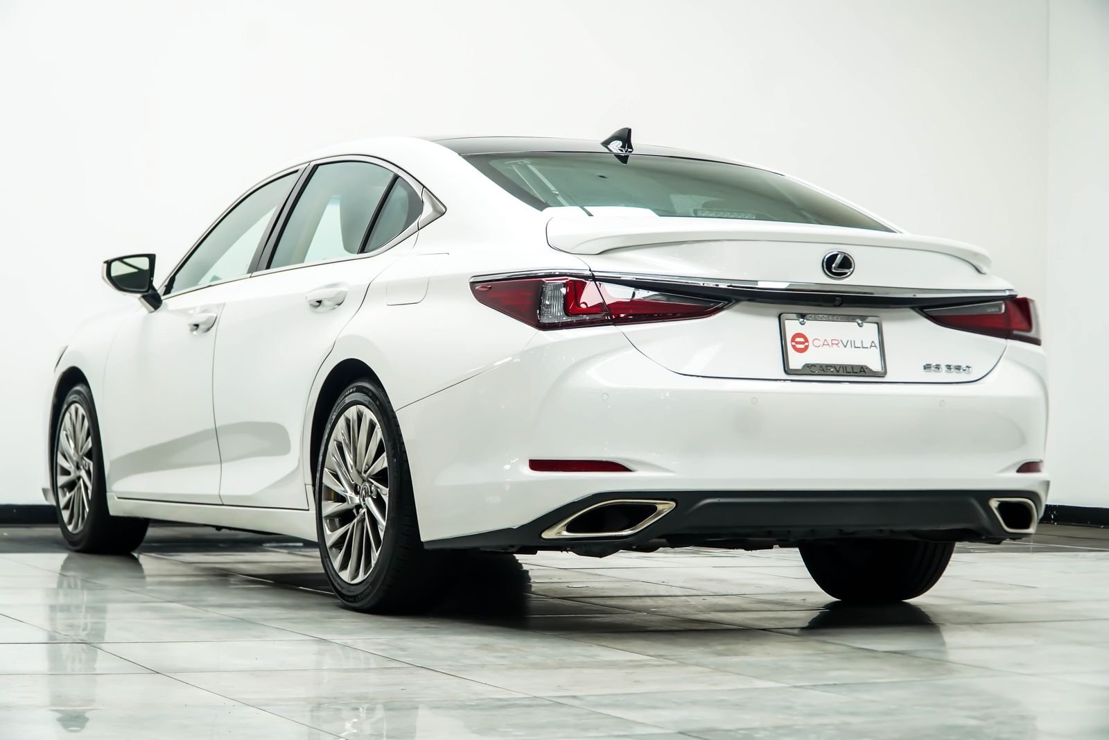 Used 2022 White Lexus 350 Ultra Luxury image 12