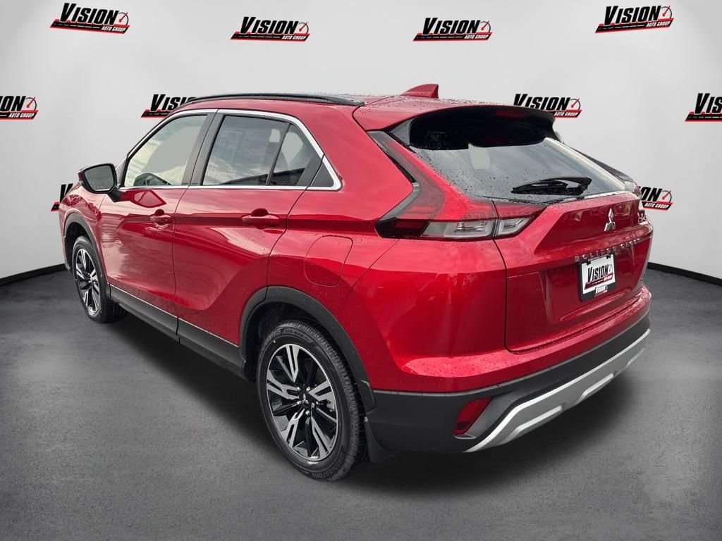 Used 2024 Red Mitsubishi SE image 6
