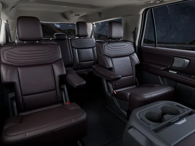 New 2027 Gray Metallic Ford Platinum image 11
