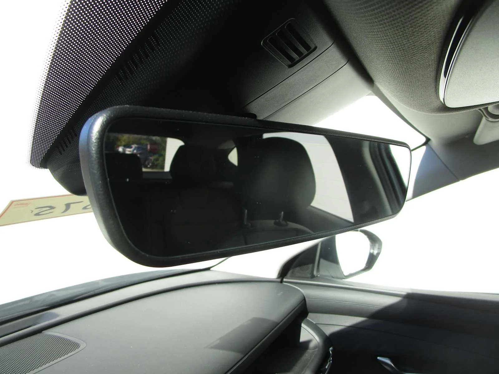 Used 2025 Serenity White Pearl Hyundai SEL Convenience image 25