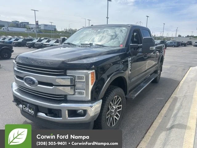2018 Ford F-250 Lariat 4x4 Crew Cab 6-3/4' Box's photo