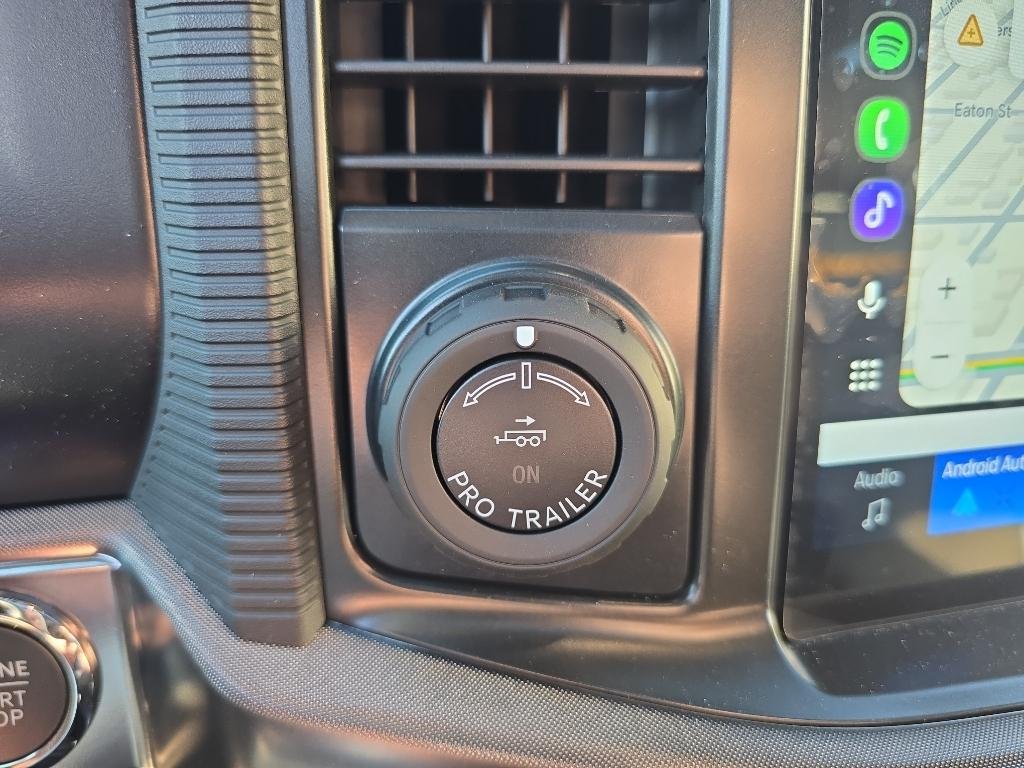 New 2025 Agate Black Metallic Ford Tremor® image 19