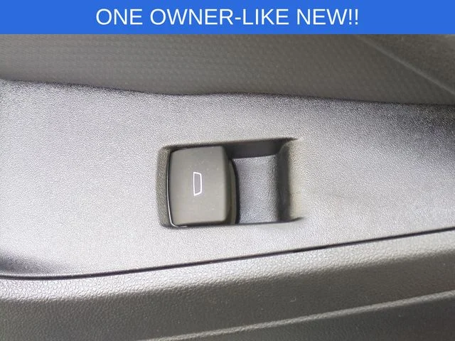 Used 2025 Blue Chevrolet LT image 30