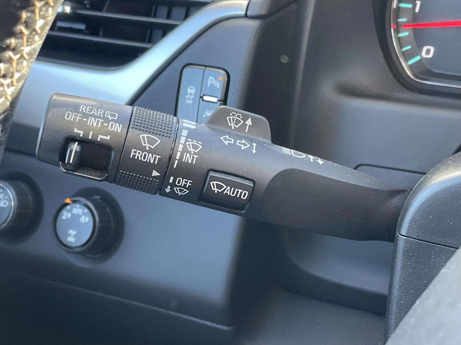 Used 2016 Summit White Chevrolet LT image 13