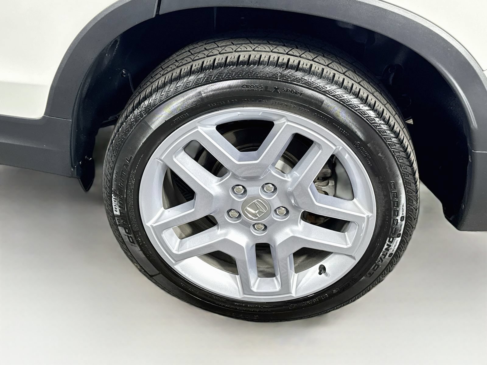 Used 2025 Platinum White Pearl Honda AWD EX-L image 29