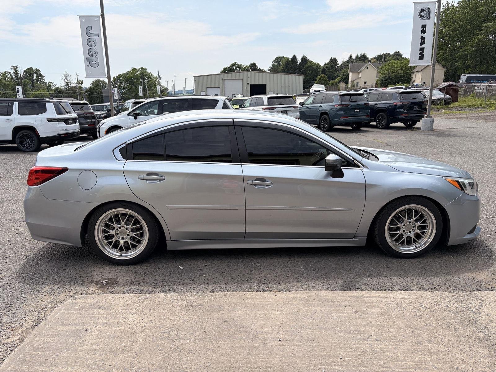 Used 2015 Ice Silver Metallic Subaru 3.6R Limited image 4