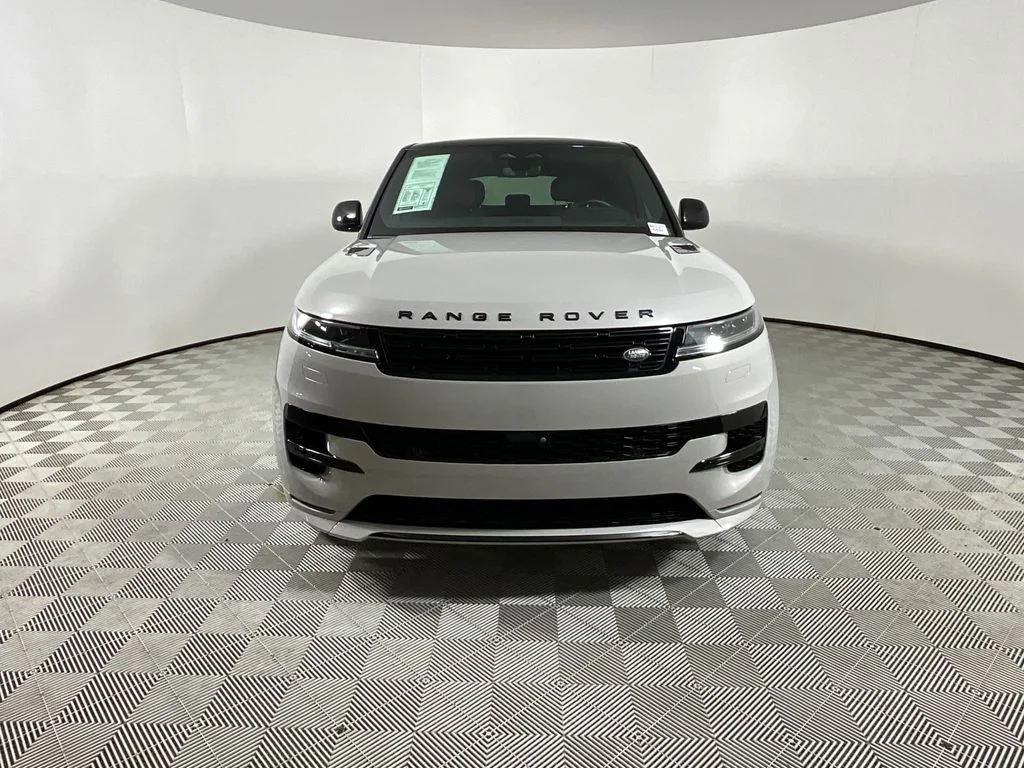 Used 2024 Gray Land Rover Dynamic SE image 8