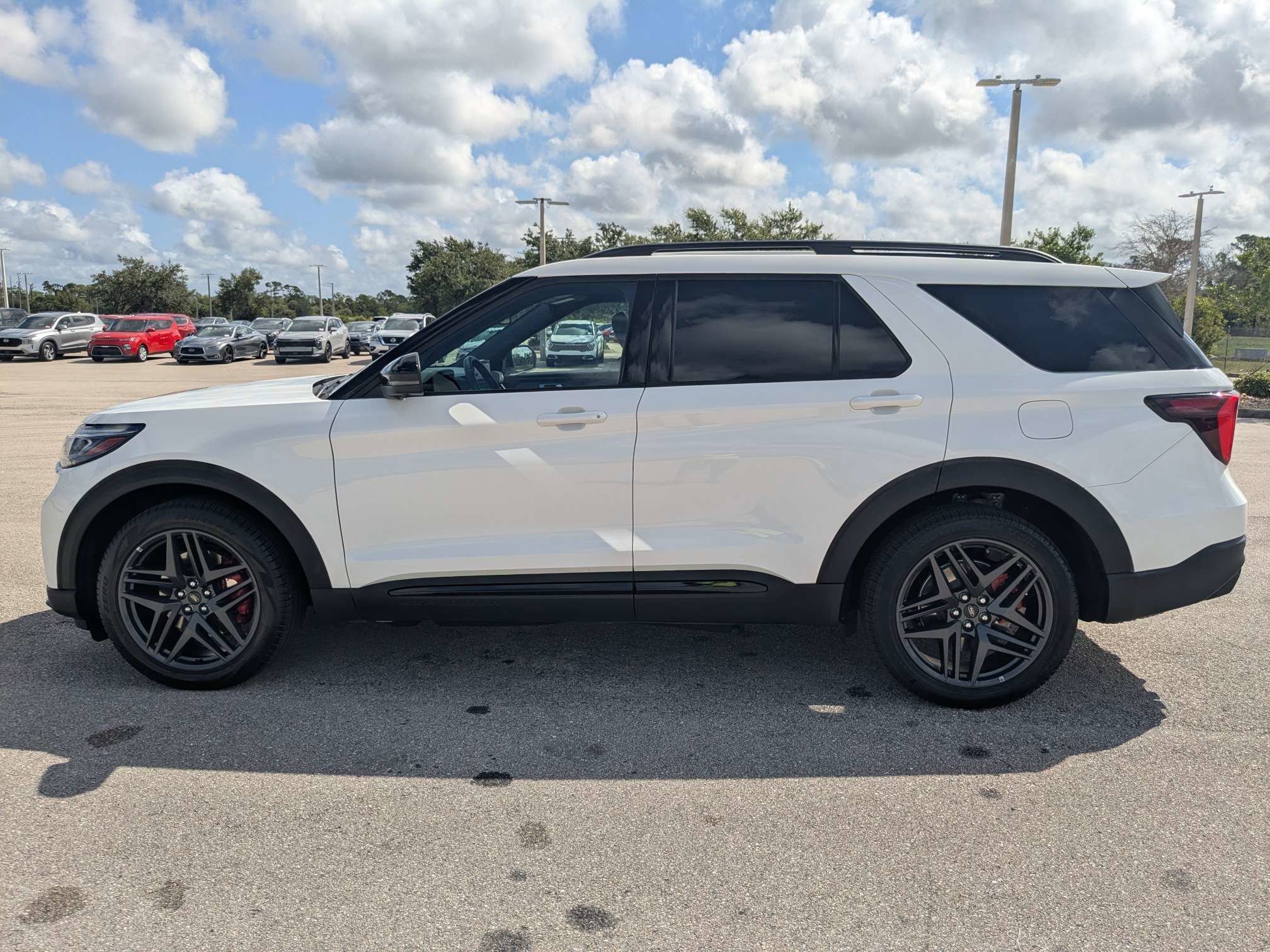 Used 2025 Star White Metallic TC Ford ST image 8