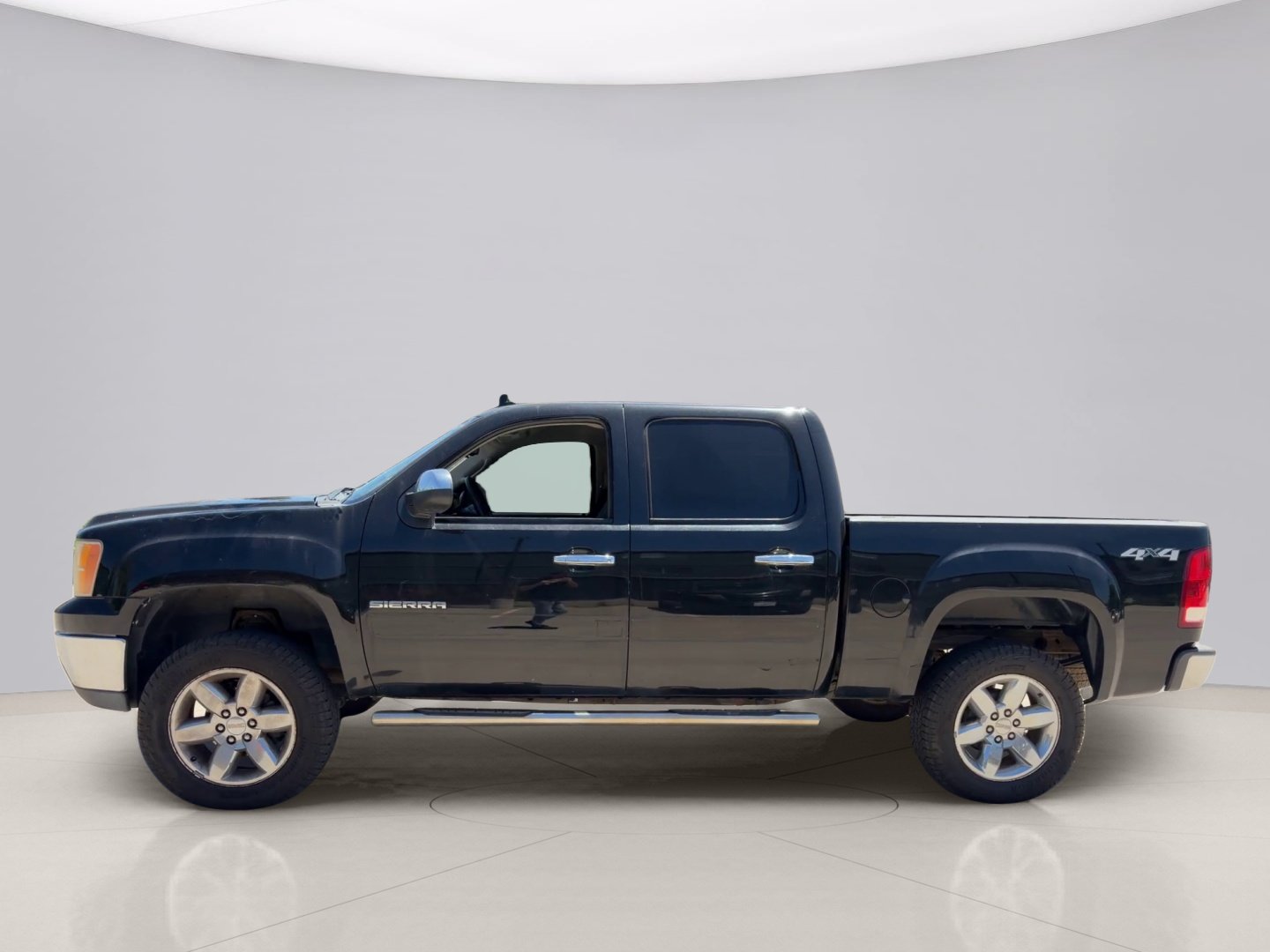 Used 2013 Black Gmc SLE image 8