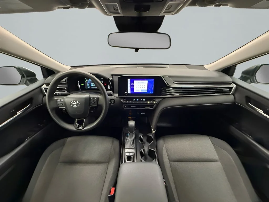 Used 2025 White Toyota LE image 16