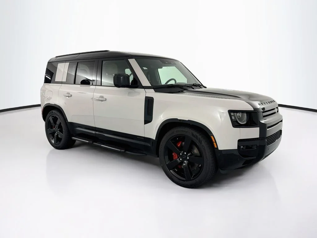 New 2026 Borasco Grey Land Rover X image 3