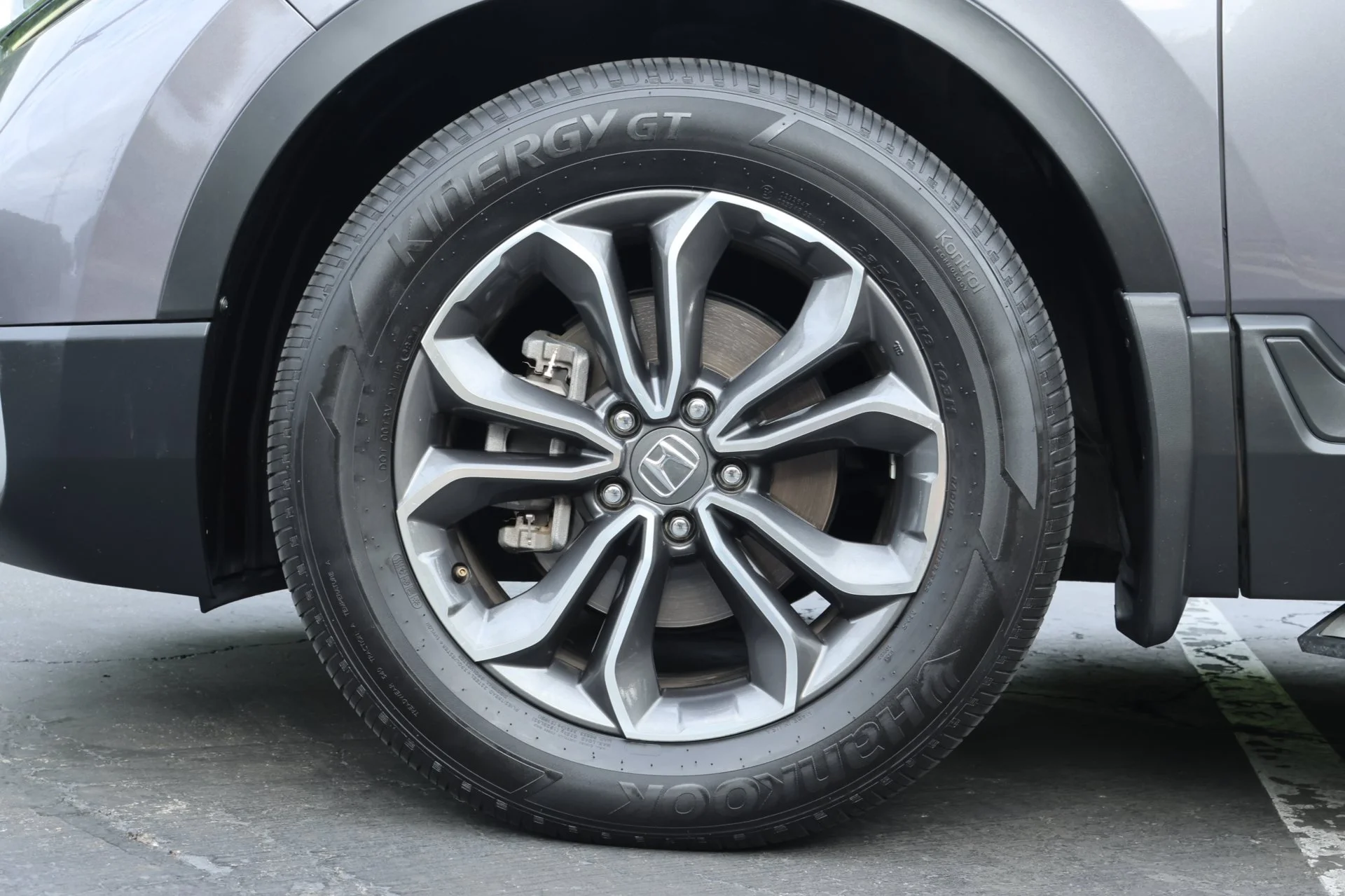 Used 2020  Honda EX image 5