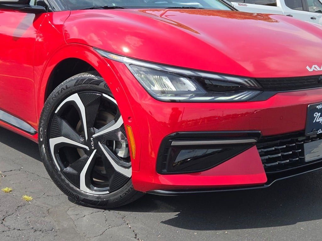 Used 2024 Red Kia GT-Line image 3