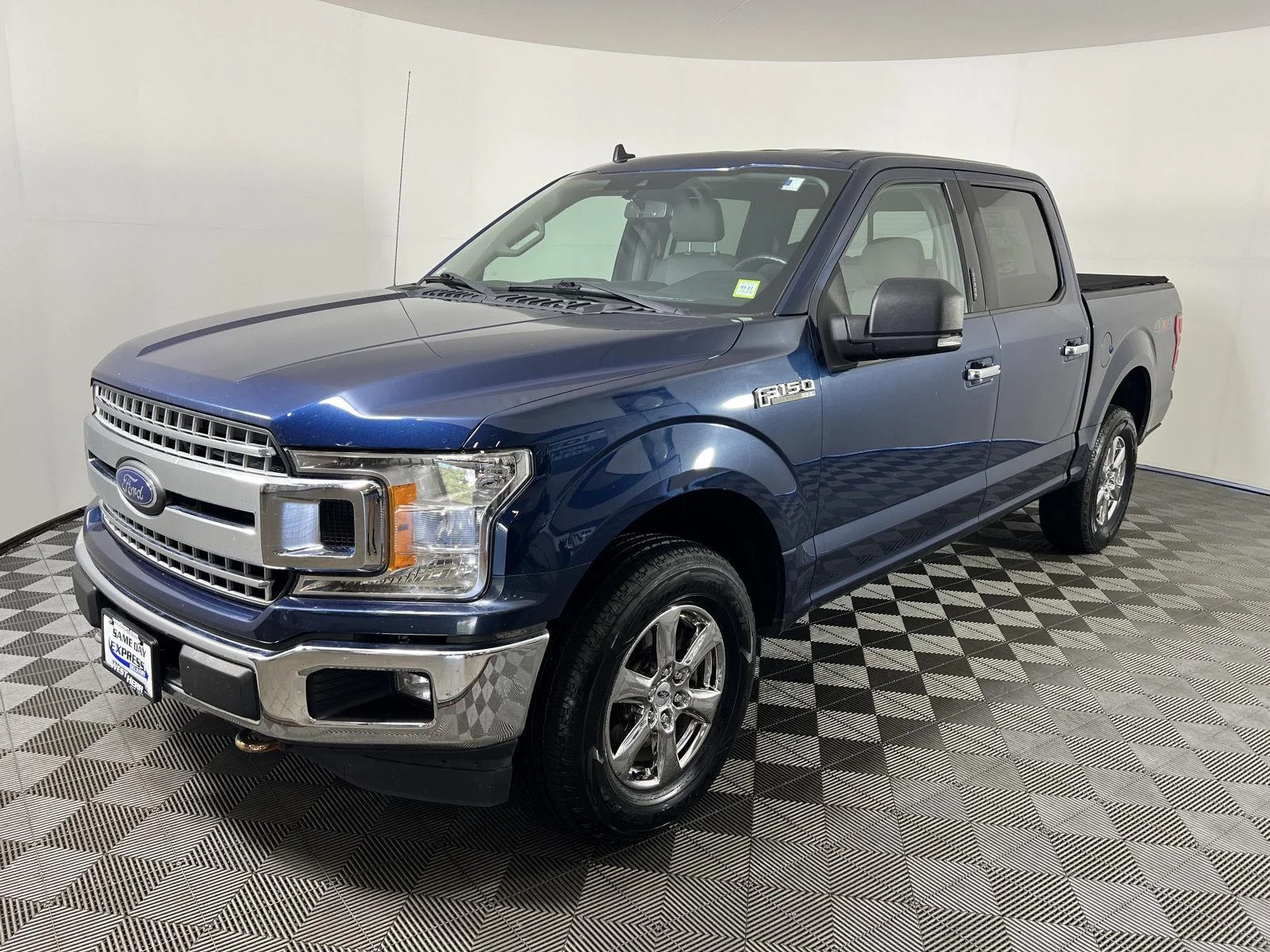 Used 2019 Blue Jeans Ford XLT image 7