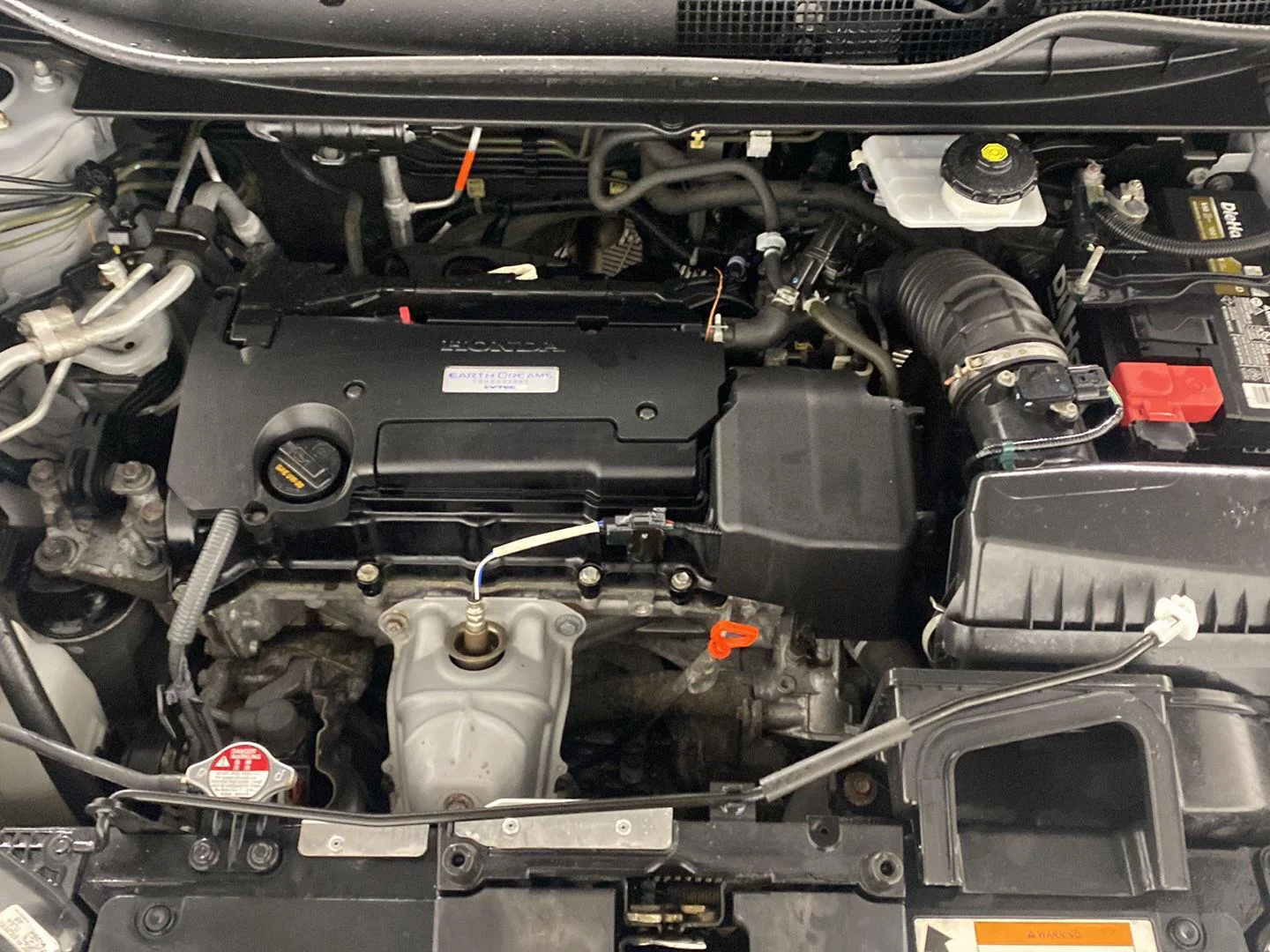 Used 2018 Lunar Silver Metallic Honda LX image 27