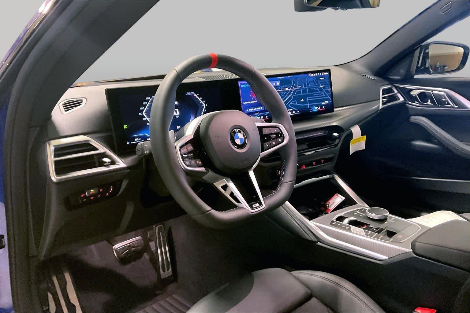 New 2027 Portimao Blue Metallic BMW M440i image 8