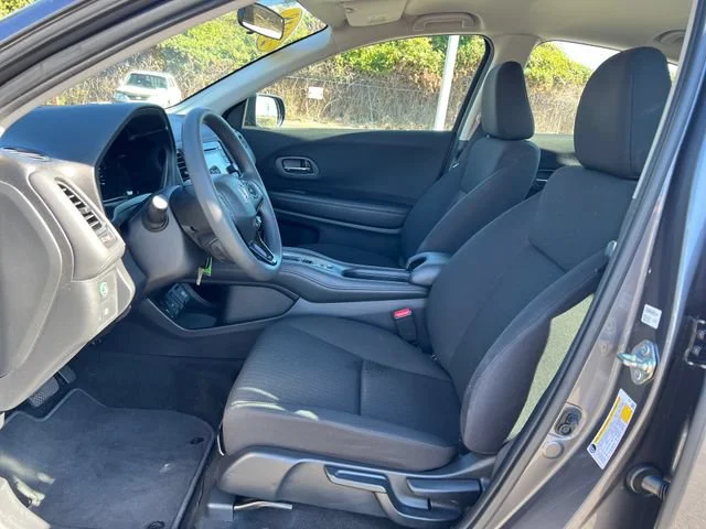 Used 2018 Modern Steel Metallic Honda LX image 15