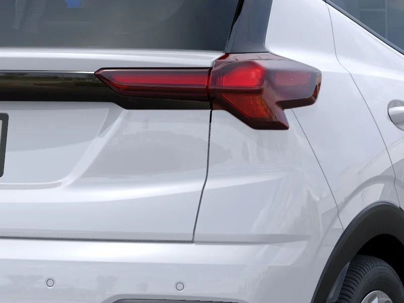 New 2027 Summit White Chevrolet LT image 11