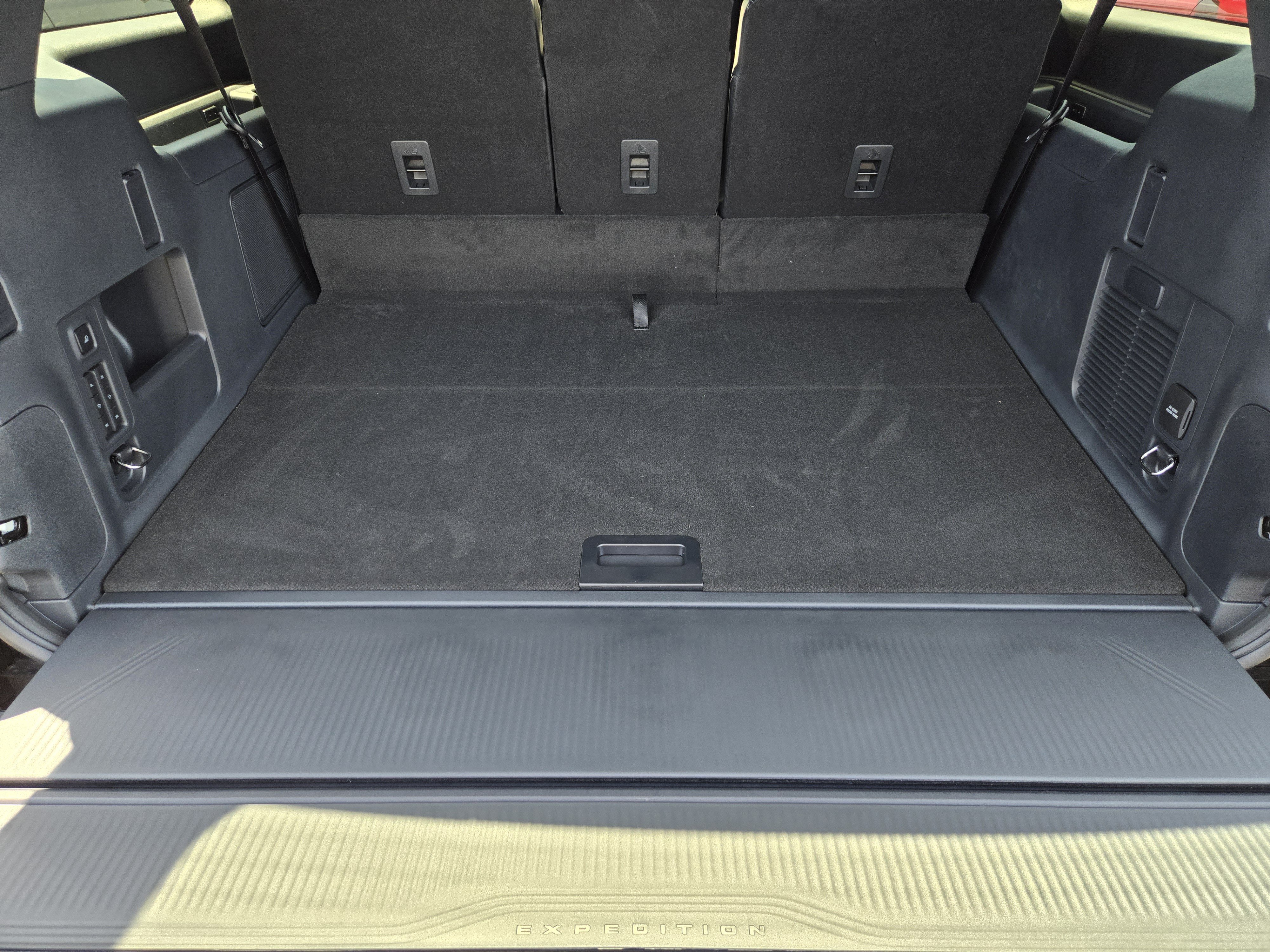 New 2026 Agate Black Metallic Ford Platinum MAX image 21