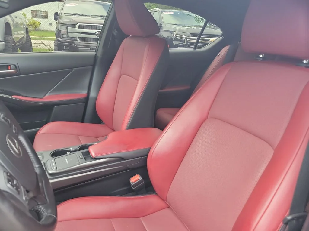 Used 2024 Black Lexus 300 image 24